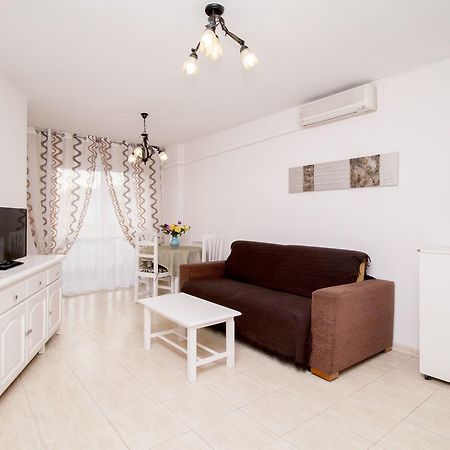 Espanatour Apartment Omara Торевиеха Екстериор снимка